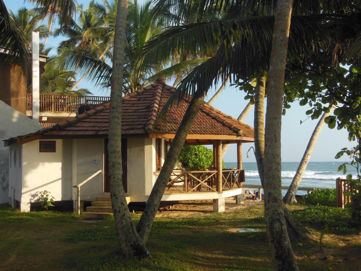 House 2* Унаватуна